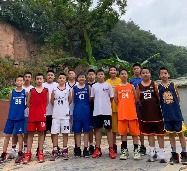 篮球教练队长训练计划书范文怎么写_1